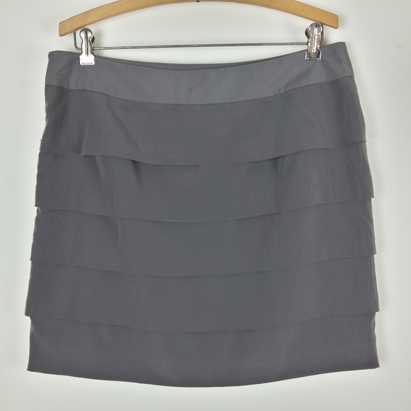 LOFT Dresses & Skirts - LOFT Tiered Taupe Gray Career Skirt